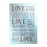 Love is Patient Decoposter